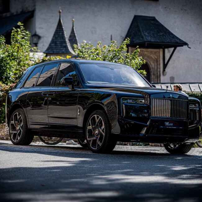 Rolls-Royce Cullinan -CAR DELUXE